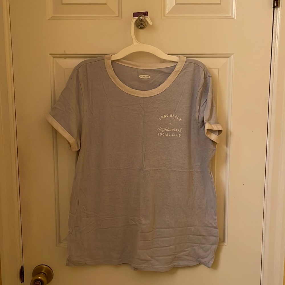 Light purple and white top